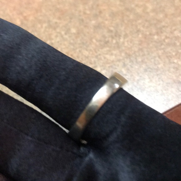 14 Karat Diamond White Gold Diamond Ring - Picture 6 of 8